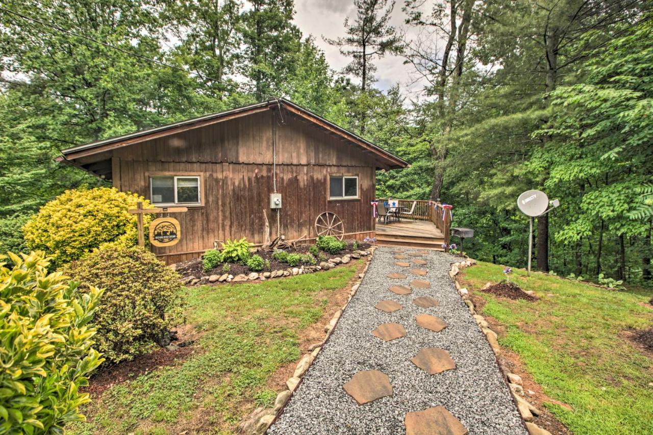 Secluded Stanardsville Cabin With 10 Acres And Hot Tub Kültér fotó