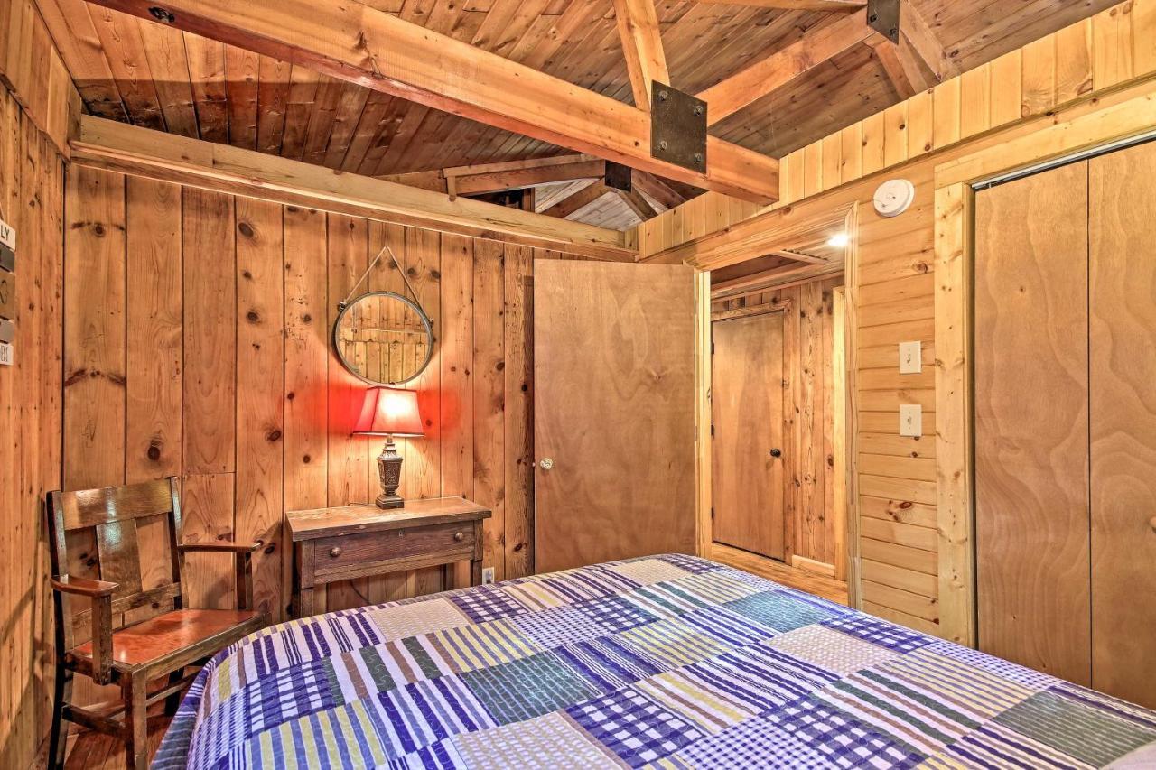 Secluded Stanardsville Cabin With 10 Acres And Hot Tub Kültér fotó